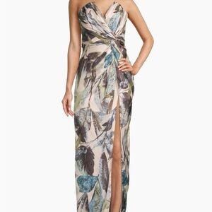 Cream and Brown Ruched Gown with Sweetheart Neckline and High Slit